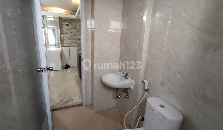 Jual 3BR atas mall Apartemen Bassura City Full Furnished  10