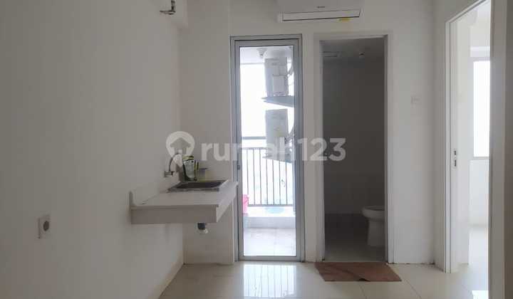 Tower Dahlia Apartemen 2 kamar furnished lantai rendah Jakarta 1