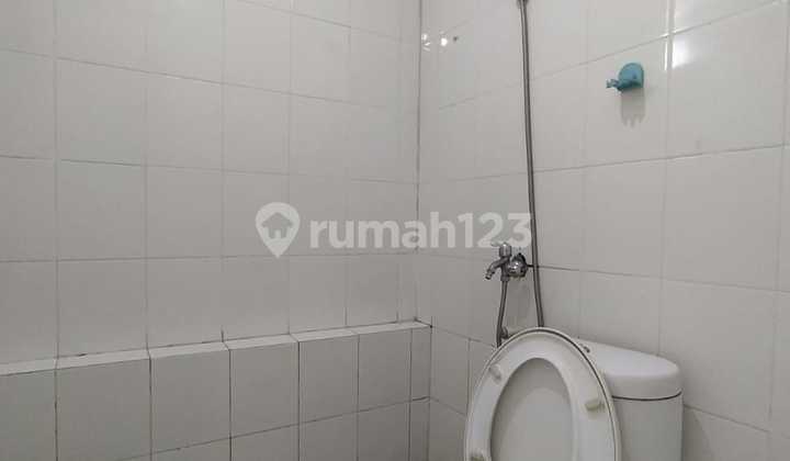 Tower Dahlia Apartemen 2 kamar furnished lantai rendah Jakarta 5