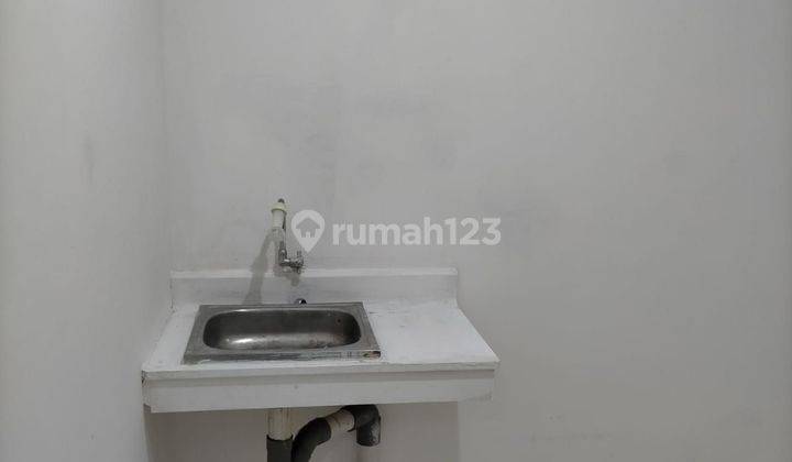 Sewa apartemen Bassura City Studio Hook luas 24m 2