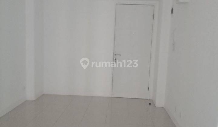 Sewa apartemen Bassura City studio kosongan  1