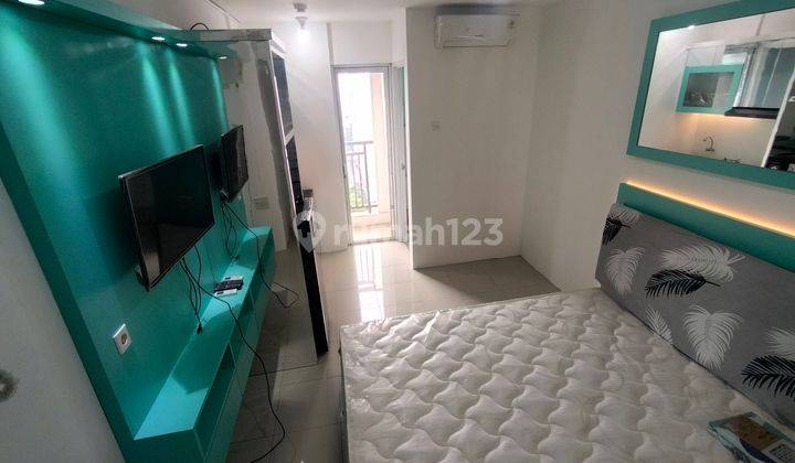 Sewa studio Apartemen Bassura City atas mall ada water heater  1