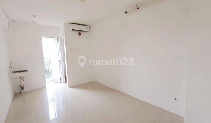 Sewa studio kosongan Apartemen Bassura City 1