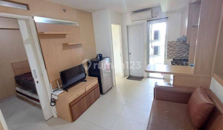 Jual Apartemen Bassura City 2 Kamar Tidur SHM Lantai Rendah  1