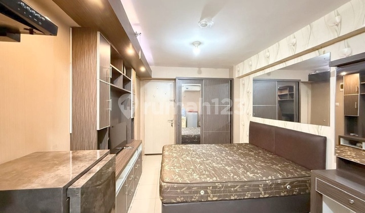 Sewa Studio Furnished Apartemen Bassura City Tower Edelweiss 2