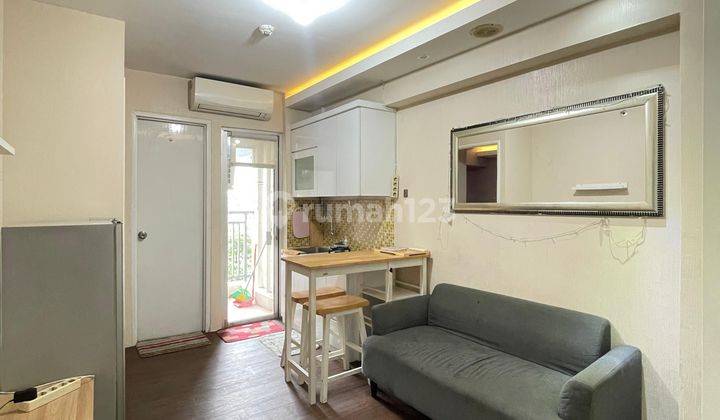 Jual 2BR Lantai Rendah Apartemen Bassura City Furnished