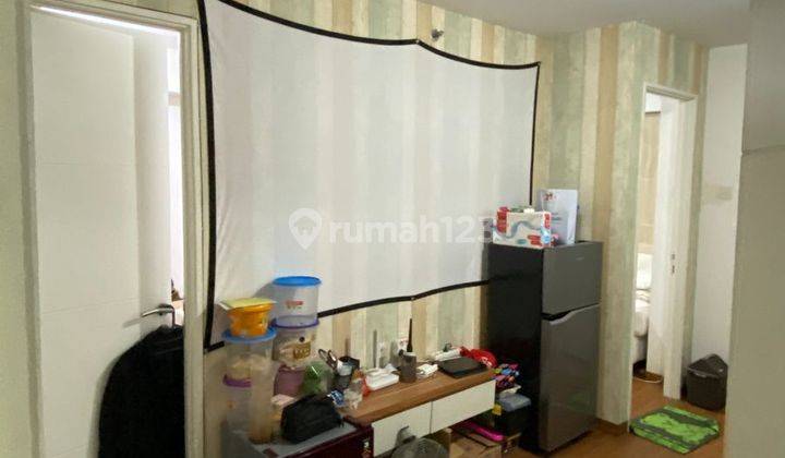 2BR Hook Atas Mall Apartemen Bassura City Furnished Lantai Rendah 