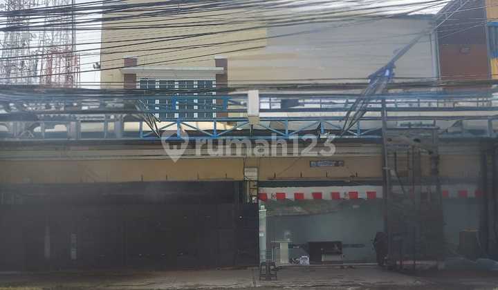 2-Story Shop House in Strategic Location at Jatisampurna