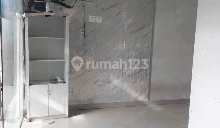 2-Story Shop House with Spacious Parking in Kranggan Jatisampurna