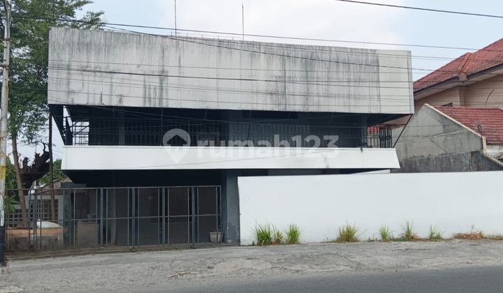 Ruko 2 Lantai Siap Pakai Di Manahan Surakarta 1