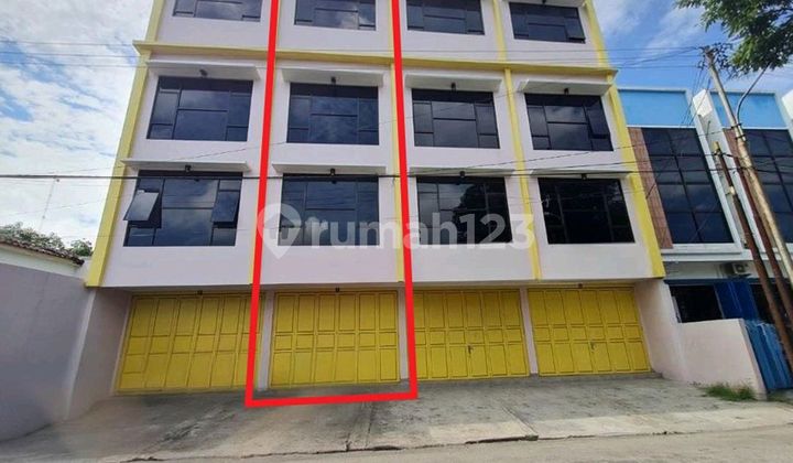 Wow !!!, New Shop House For Sale Cheap In Pasar Kliwon, Solo 1