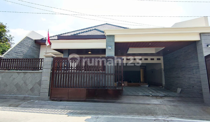 Rumah Baru Dijual Siap Pakai Di Tenga Kota Solo