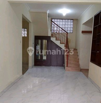 Dijual Rumah Siap Huni di Buah Batu, Bandung 2