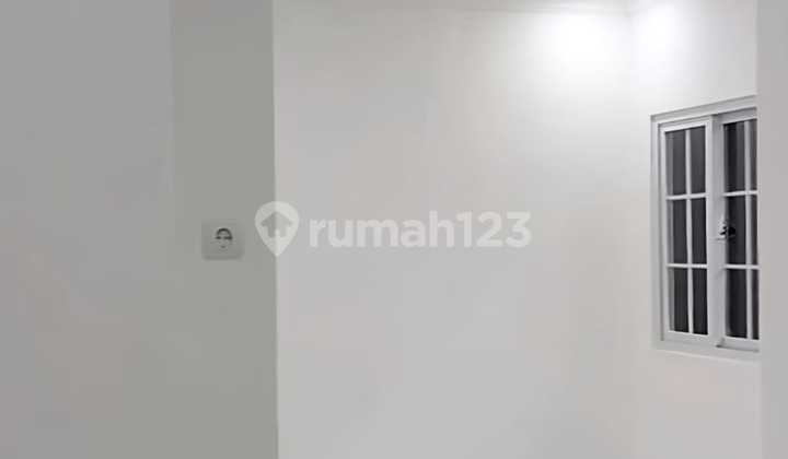 Rumah 2 Lantai Siap Huni Dibawah Harga Pasar Cipayung Jakarta Timur 2