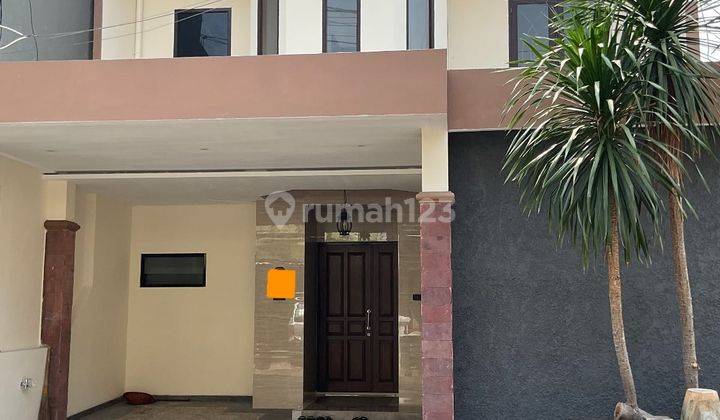 Rumah 2 Lantai Sudah Renovasi di Cipinang Melayu, Jatiwaringin 1