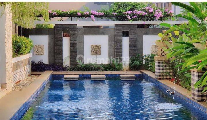 Rumah Bagus Ada Pool Semi Furnish di Citra Gran Cibubur 2