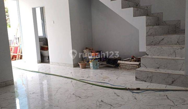 Rumah 2 Lantai Baru Unfurnished SHM di Citra Gran Cibubur , Jakarta Timur 2