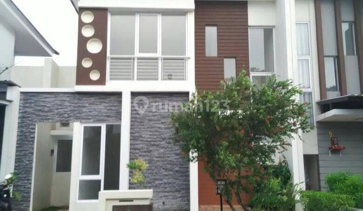 Rumah 2 Lantai Bagus Unfurnished SHM di Kota Wisata Cibubur , Jakarta Timur 1