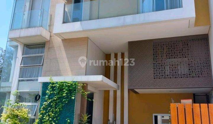 Rumah 2 Lantai Siap Huni Ada Swimming Pool di Simatupang Residence 1