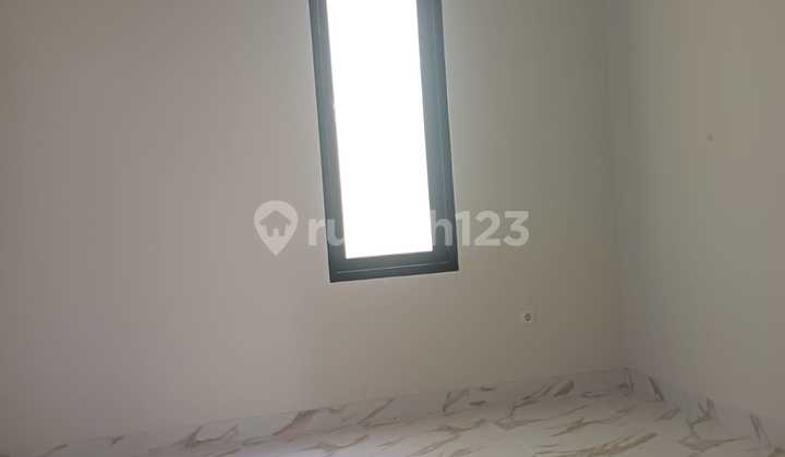 Rumah 2 Lantai Siap Huni Sudah Baja Ringan Kota Wisata Cibubur 2