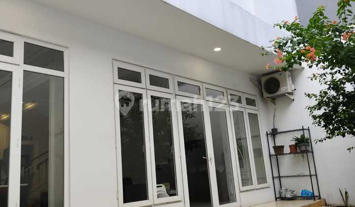 Rumah 2 Lantai View Danau & Dekat Masjid Di Citra Grand, Cibubur 2