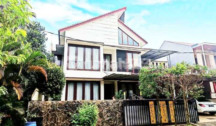 Rumah Terenovasi Semi Furnished SHM Citra Grand, Jakarta Timur