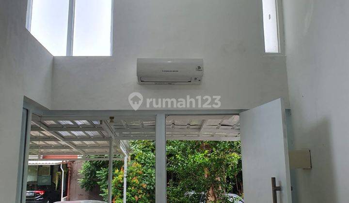 Rumah Siap Huni di Citra Grand, Cibubur, Jakarta Timur 2