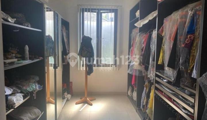 Ready-to-Occupy 2-Story Hook House in Citra Gran Cibubur Cluster 2