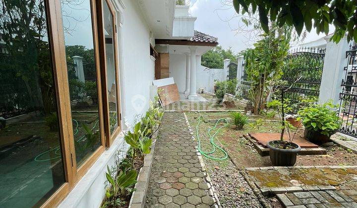 Rumah Hook 2 Lantai Siap Huni di Puri Cinere, Depok  2