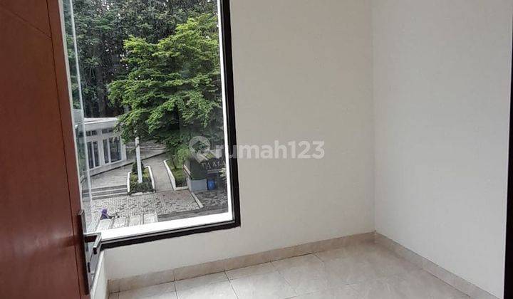 kamar tidur rumah 2 lantai di banjaran
