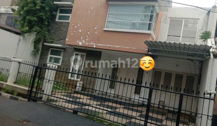 2-Story House in South Tebet Mas, South Jakarta