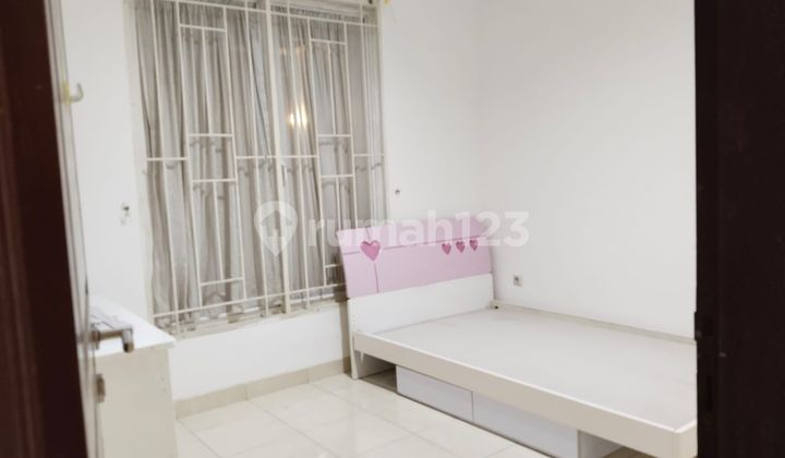 Ready-to-Occupy House in SHM Citra Gran Cibubur Cluster 2