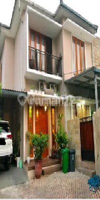 2-Story House with Pool in Lebak Bulus, South Jakarta