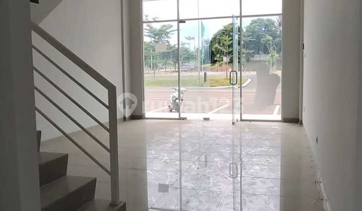 Ready-to-occupy 2-story shophouse in Citraland Cibubur. 2
