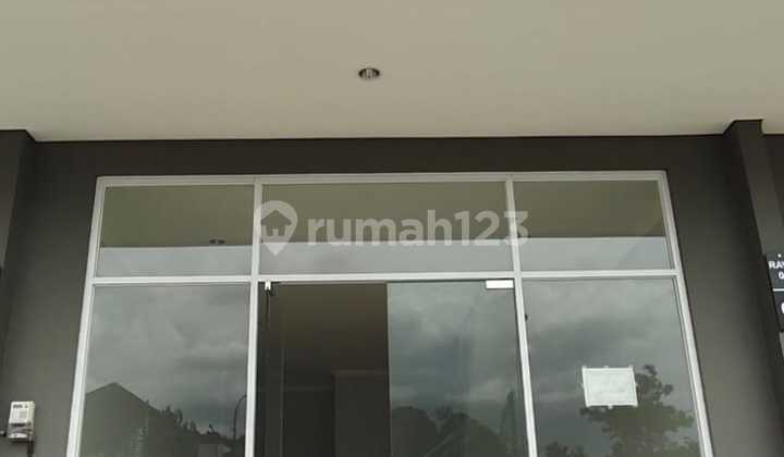 Ruko siap huni 2 lantai di Citraland Cibubur