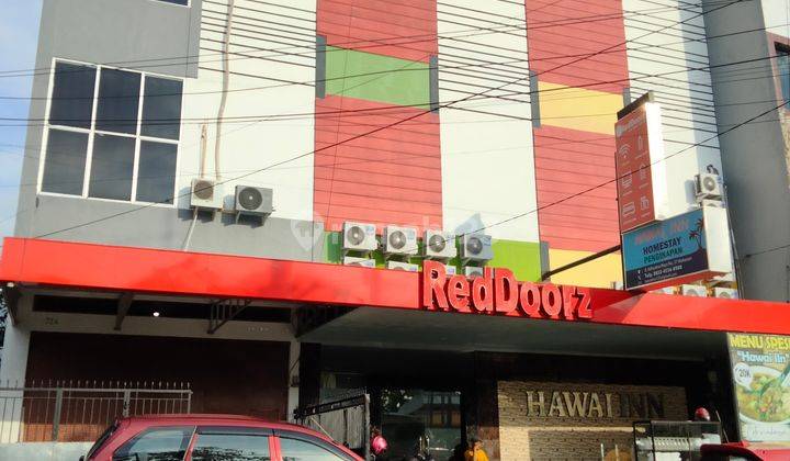 Hotel di Jl. Adyaksa dekat Mall Panakkukang 6
