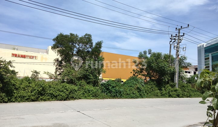 Tanah Poros Jl. Metro Tanjung Bunga, Samping Mall 5