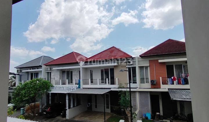 Rumah Tengah Kota Disewakan 2 Lantai Shm Full Furnished  1