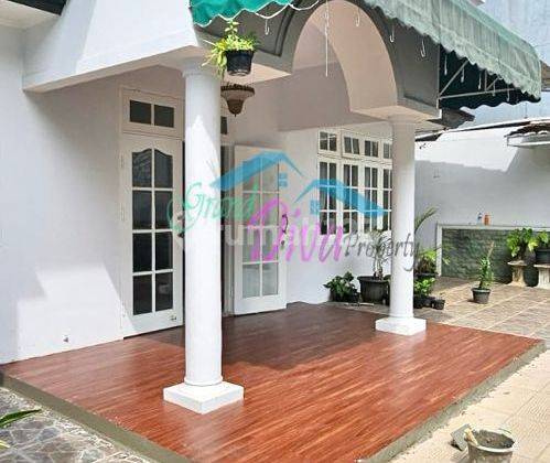 Rumah Bagus Di Cluster Monaco Kota Wisata Dekat Dengan Akses Tol 2