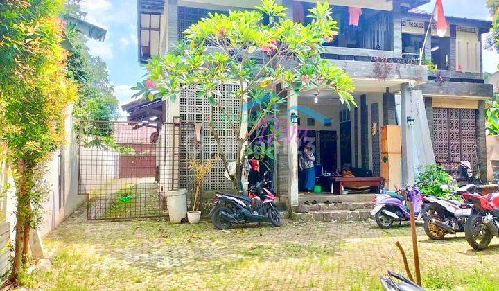 Rumah Dengan Lahan Yang Luas Di Jl. Kaput Jati Makmur Pondok Gede 1