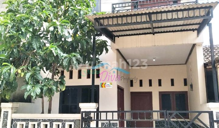 Rumah 2 Lantai di Perumahan Dasana Indah Tangerang 1