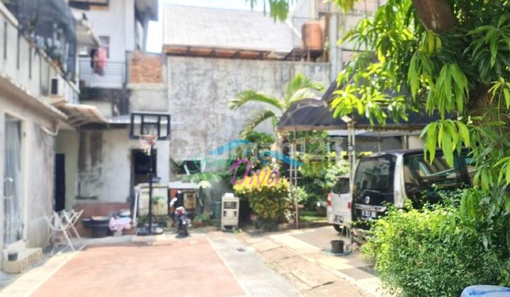 RUMAH BAGUS 2 LANTAI DI PERUMAHAN JATINEGARA BARU 2