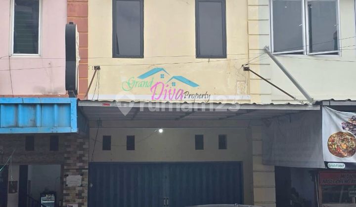 For Rent 2-Story Shop House in Villa Pekayon Near Grand Galaxy City Kamala Lagoon and Pakuwon