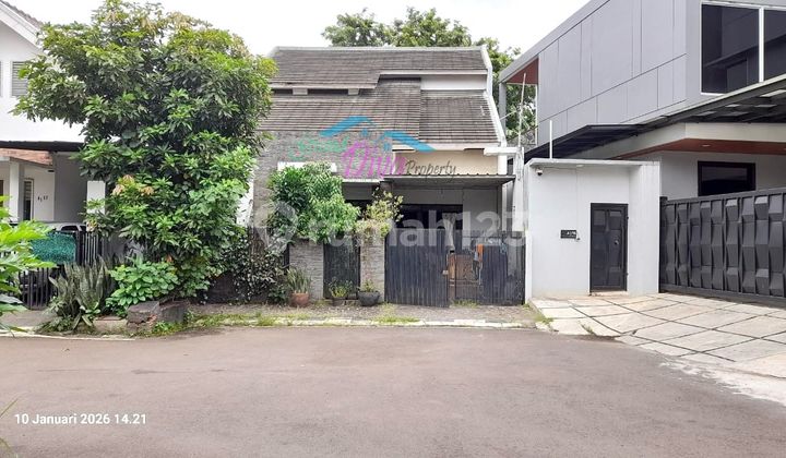 For Sale: House in Puri Gading Pondok Melati Jati Warna Housing Estate, Move-In Ready, Strategic Location