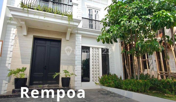 RUMAH TOWNHOUSE, DESIGN CLASSIC MODERN DEKAT KE MRT LEBAK BULUS, PRIVATE POOL 2