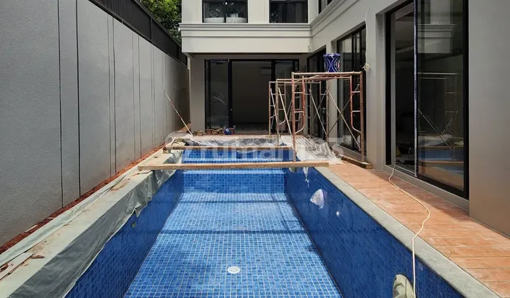 Rumah Baru di Area Premium Pondok Indah Jakarta Selatan 2
