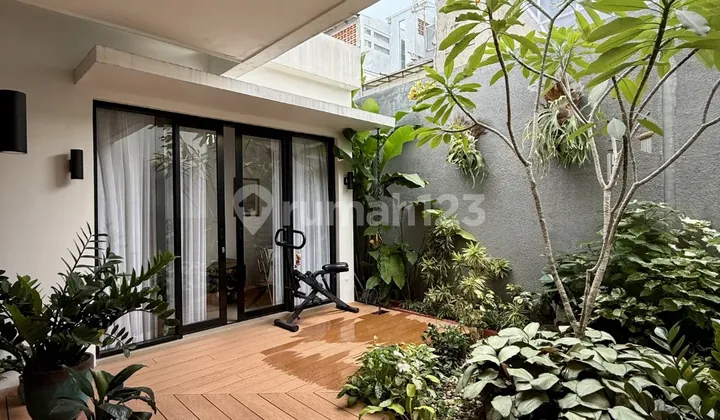 Rumah Bagus Permata Hijau Jakarta Selatan 2
