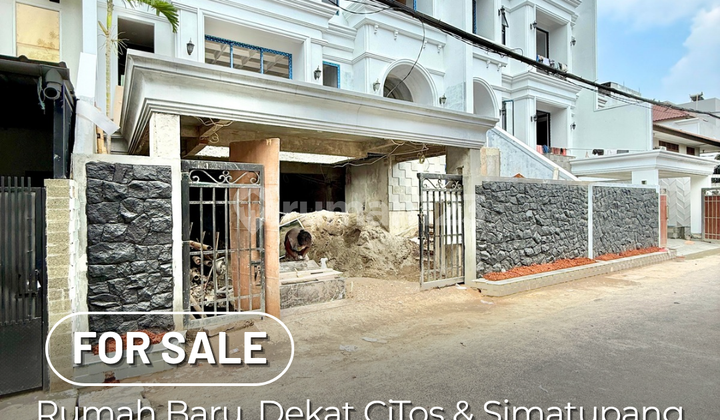 New House in Cilandak, South Jakarta Near Kebayoran Baru