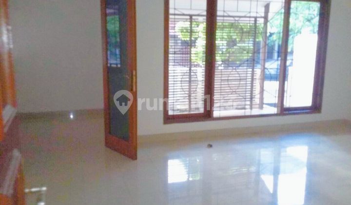 Affordable Hook Houses in Bintaro Sector 3, Jaya Housing, Flood-Free Location.