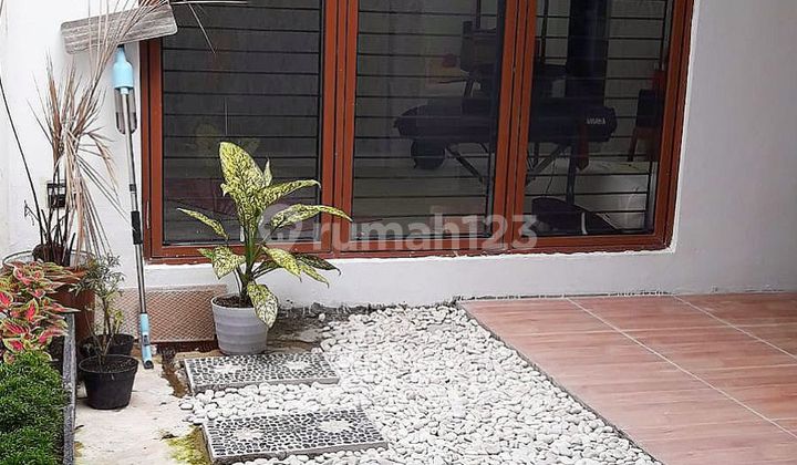 Rumah Murah 2 Lantai di Villa Melati Mas Siap Huni Lokasi Strategis 2